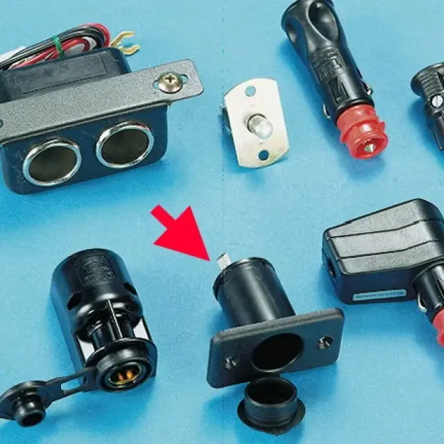 Einbausteckdose 12 V Kunststoff Markenprodukt