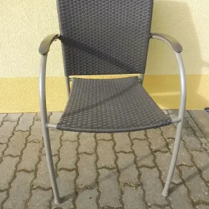 Aktuell Salernos Stapelsessel