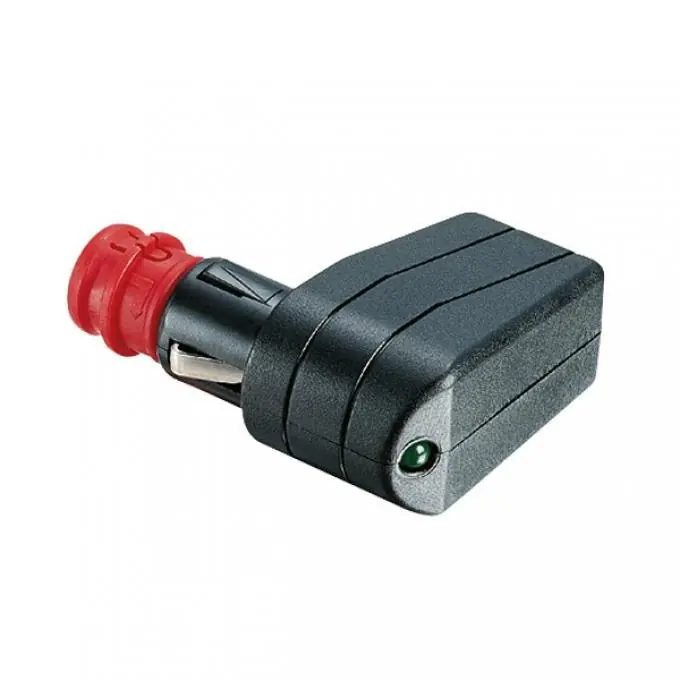 12-24 Volt Universal-Winkelstecker 7,5 A Direktkauf