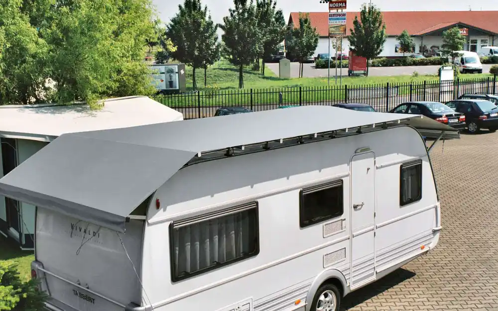 Sonderaktion MTH Zeltbau Wohnwagen Schutzdach Typ 1
