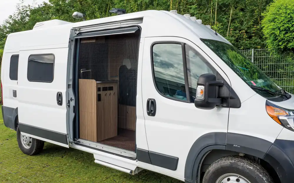 Remis REMIcare Tür-Insektenschutz mit Tischschiene für Fiat Ducato X250 / X290 Heißes Angebot