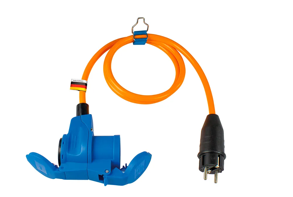 AS Schwabe CEE Adapterleitung mit Schutzkontaktstecker und CEE-Kombikupplung 1,5 m Neue Ware