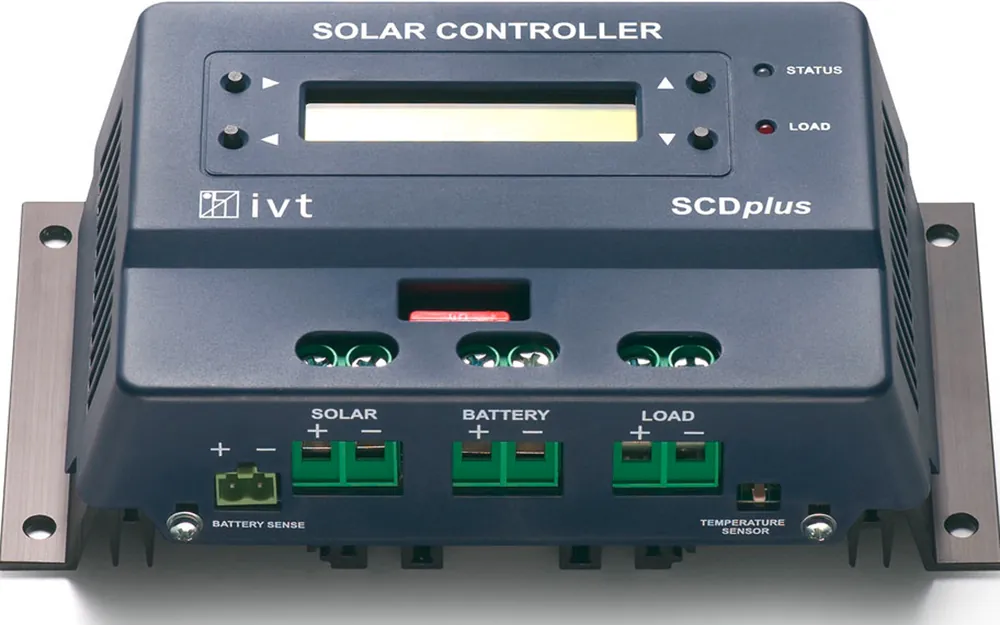 IVT SCDplus Solar Controller Laderegler 48 V 40 A mit Display Highlight