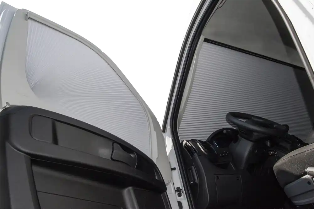 Brunner DarkSTAR Verdunkelungssystem Neu Im Sortiment