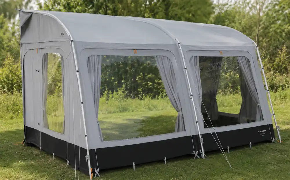 Sonderangebot Dometic Rally Tour 330 Stangenvorzelt für Wohnwagen 3,3 Meter