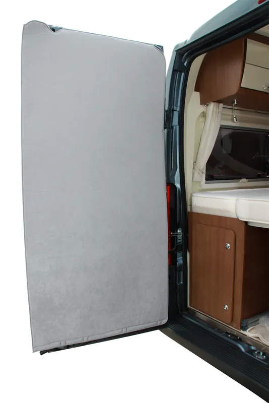 Hindermann Hecktürisolierung für Fiat Ducato ab 07/14 2-teilig mit Magnetbefestigung Jetzt Kaufen