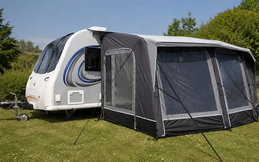 Vango Tuscany Pro Air 500 Wohnwagenvorzelt aufblasbar 500 cm Neu Im Sortiment