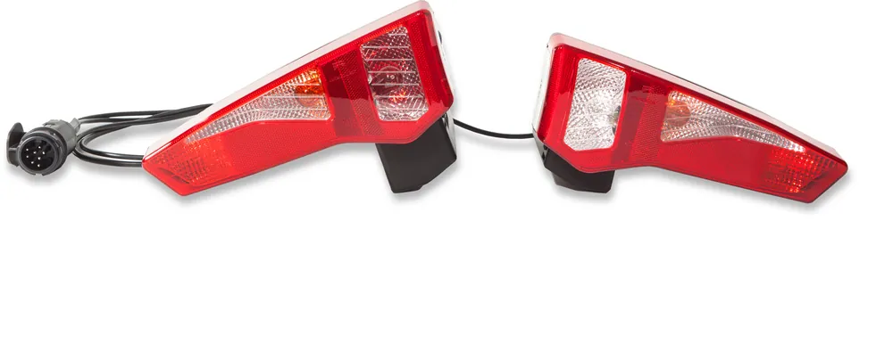 Uebler Rückleuchtenset links und rechts mit Leuchtenanbindung, Kabel und Stecker für Fahrradträger i21, F14 und F24 Ersatzteilnummer E1864 Kracherpreis