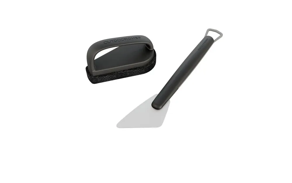 Saisonangebot OUTDOORCHEF Trichter- Reinigungsset mit Reinigungsspachtel und Bürste