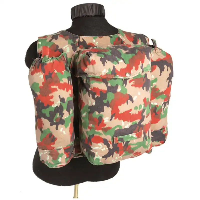 Schnäppchen Schweizer Kleinrucksack M70 tarn gebraucht