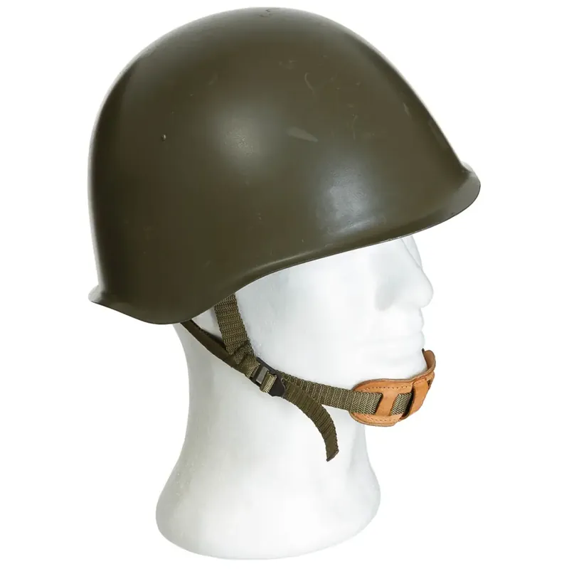 Tschechischer Stahlhelm M52 neuwertig oliv Neu Im Sortiment