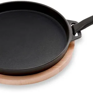 Wochenendangebot Witt Pizza Bratpfanne Gusseisen rund mit Holzbrett Ø 24 cm